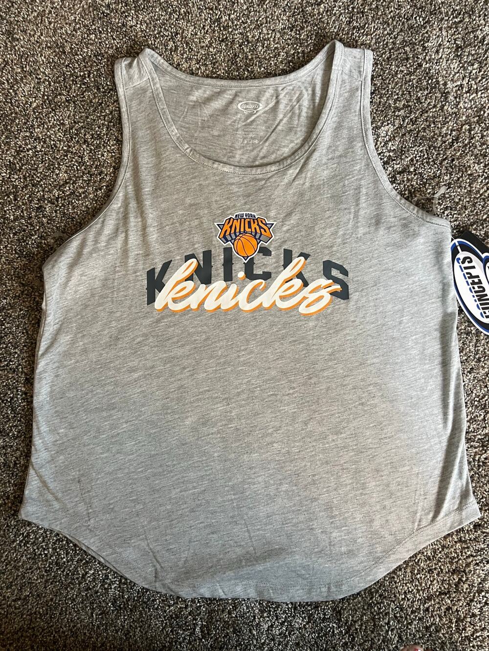 Concepts Sports Ladies XL Gray NBA New York Knicks T-Shirt Jersey (NWT)